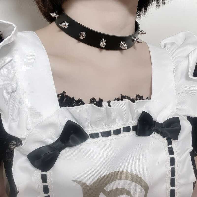 BDSM Halsband mit Metallspitzen - Image 2
