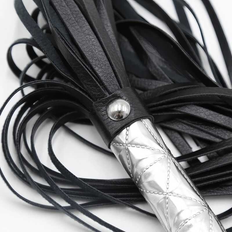 Bdsm Peitsche Glamour - Image 3